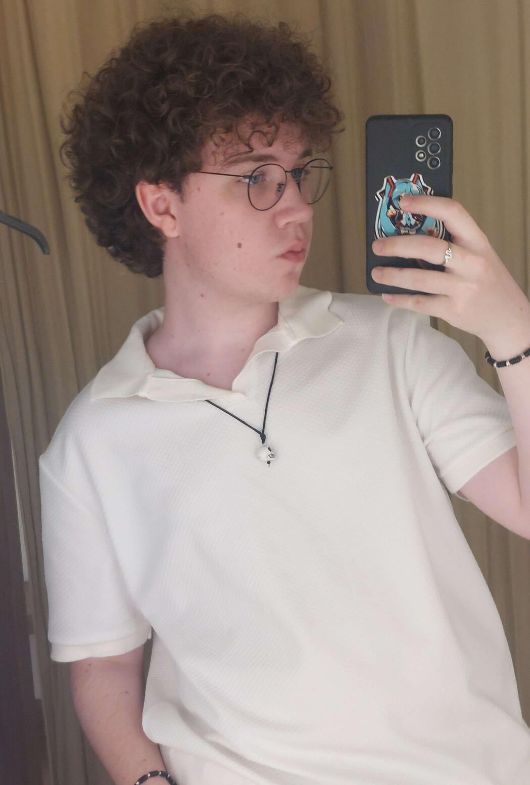 SOLIS PEBIS SMP CREATOR they/them